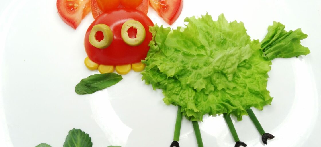 Miam, une vache rouge et verte !
