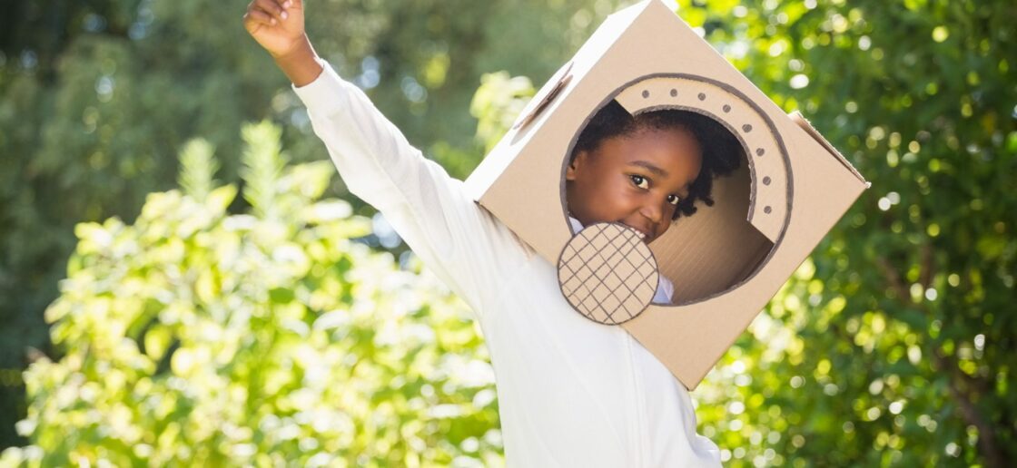 Un cosmonaute doit toujours porter son casque
