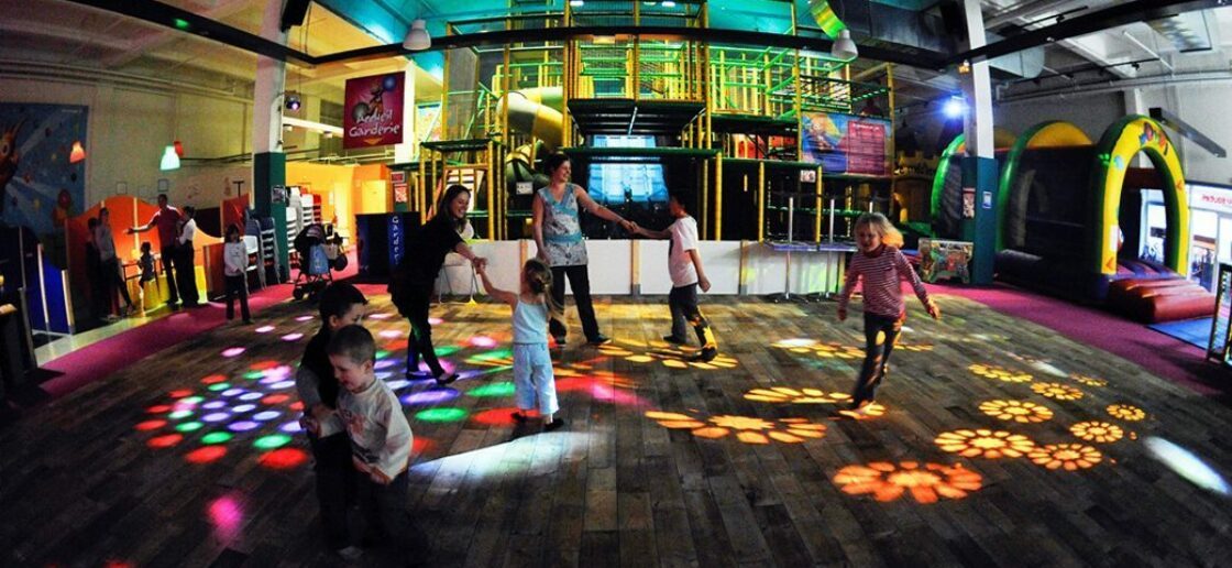 Un vendredi par mois, Woupi organise une Woupi Night pour une fête réservée aux enfants
