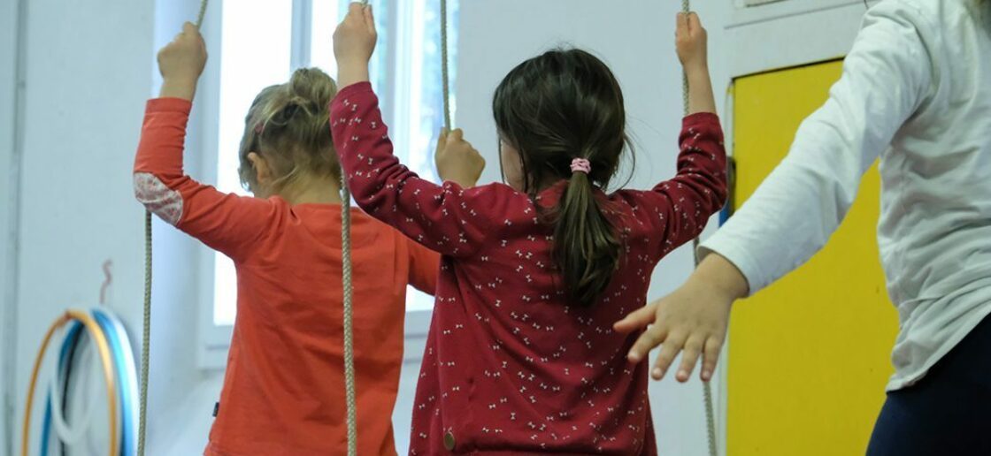 Prendre sur soi pour affronter les disciplines du cirque est très bénéfique aux enfants
