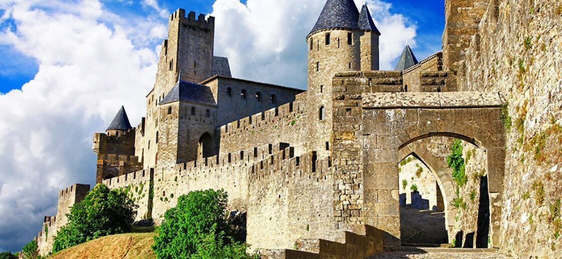 Plus qu’un château, Carcassonne est une vraie cité médiévale presque inchangée depuis le Moyen Âge
