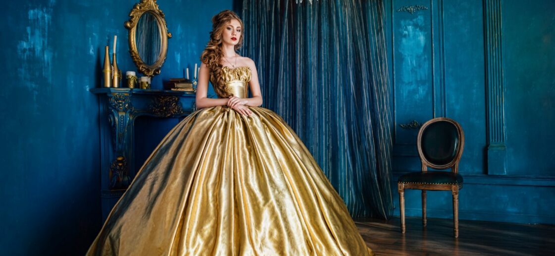 Les plus belles robes du monde furent réalisées pour Peau d’âne !
