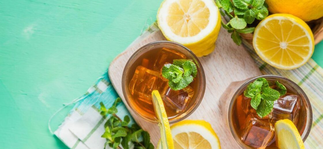 La menthe fraîche apportera un goût subtil à votre thé glacé.
