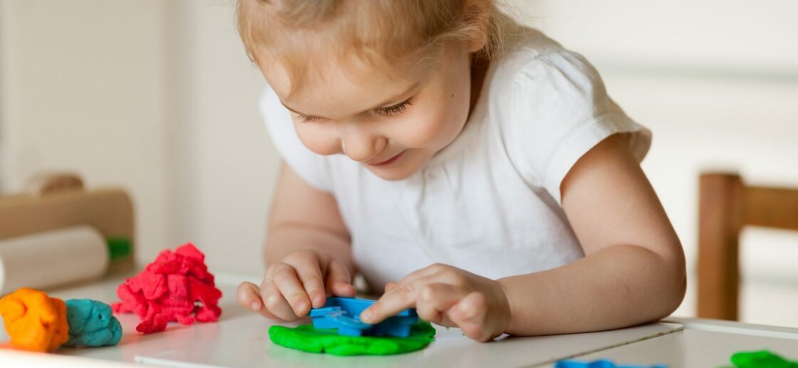 Plein de formes à réaliser avec la pâte à modeler !
