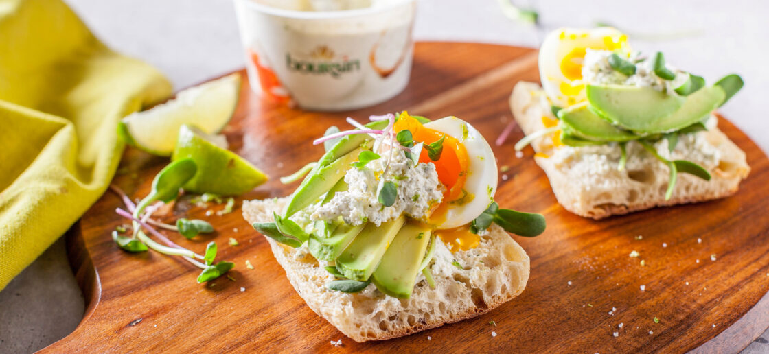 Avocado toast au Boursin Onctueux Ail & Fines herbes - Ribambel