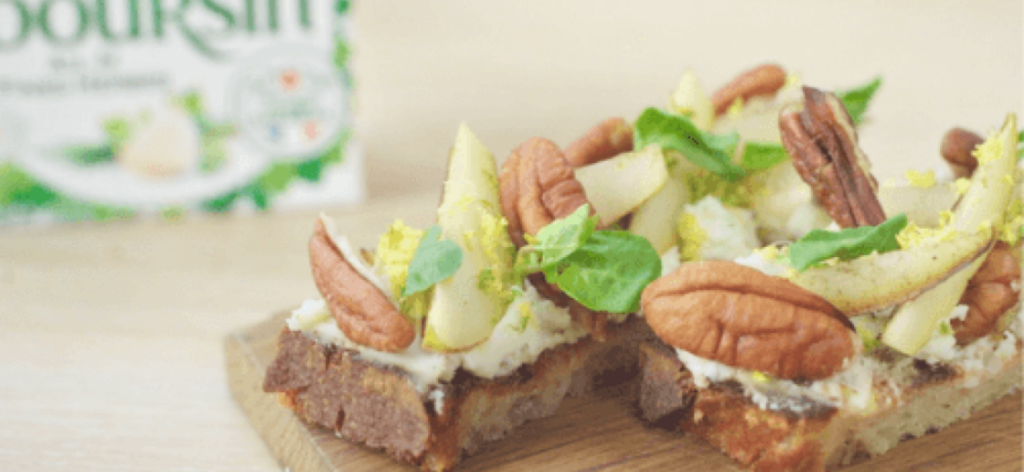 Toast aux poires, citron et Boursin®
