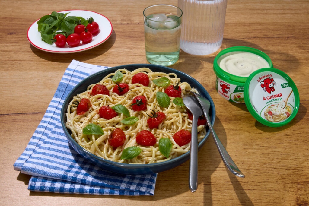 SPAGHETTIS À LA VACHE QUI RIT À CUISINER BASILIC ®